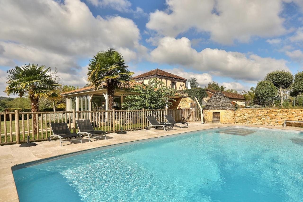 Hotel Le Mas de Castel - Piscine chauffee Sarlat Extérieur photo